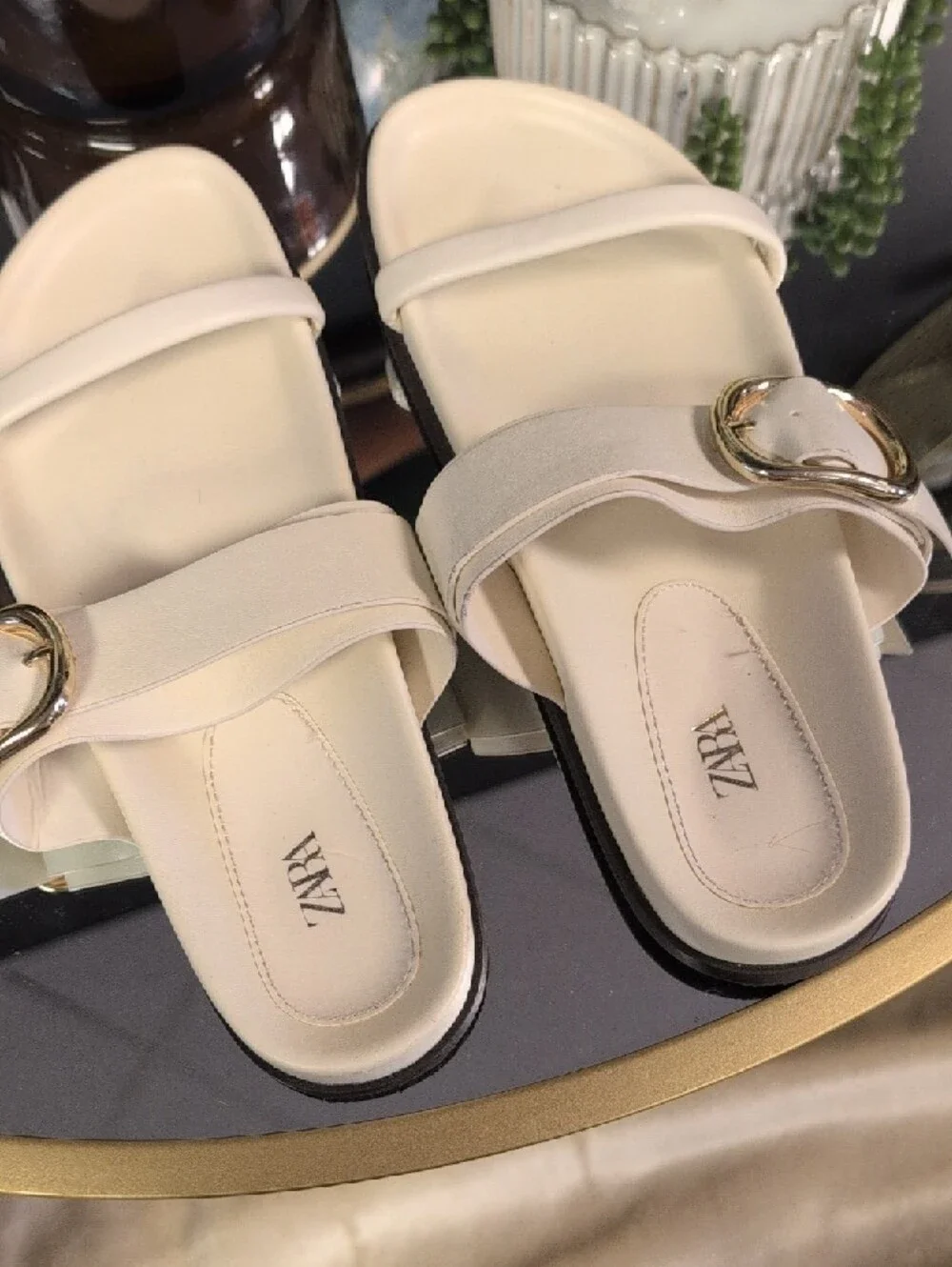 Zara Cream Slide Sandals with Gold-Tone Buckle Detail - Picture 3 of 10